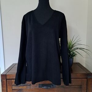 Splendid Sweater V-Neck Black Pull Over Women's Small Tunic Knit Top NWT